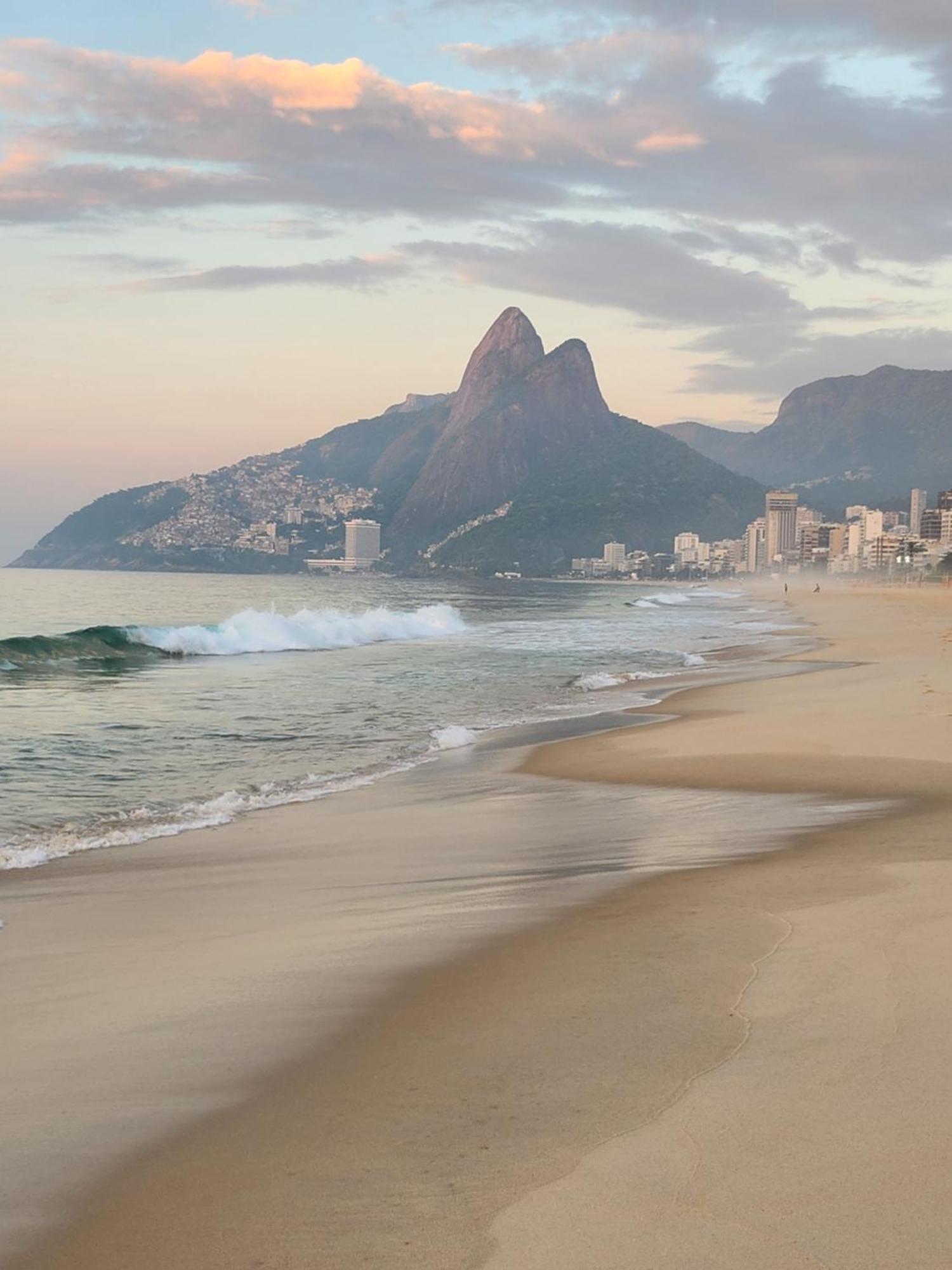 Charmosa Cobertura Em Ipanema Na Quadra Da Praia De Quarto, Sala, Terraco E Sauna Rio de Janeiro Exteriör bild